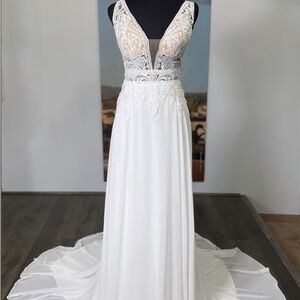 Maggie Sottero White Lace Backless Dress